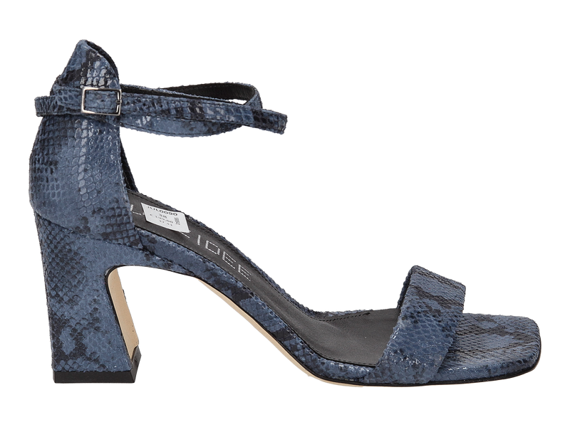 Bekijk product 'Julie Dee Sandalen Blauw' Julie Dee Sandalen Blauw