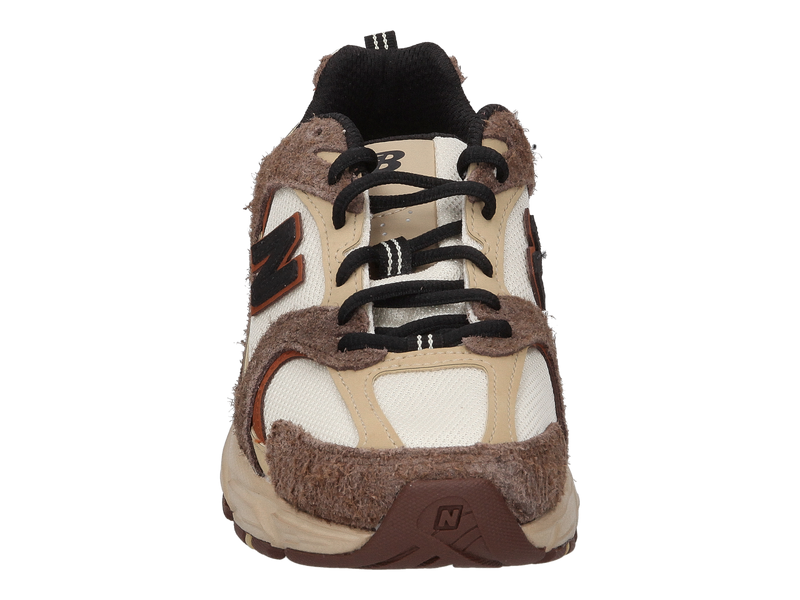 New Balance Sneakers Beige