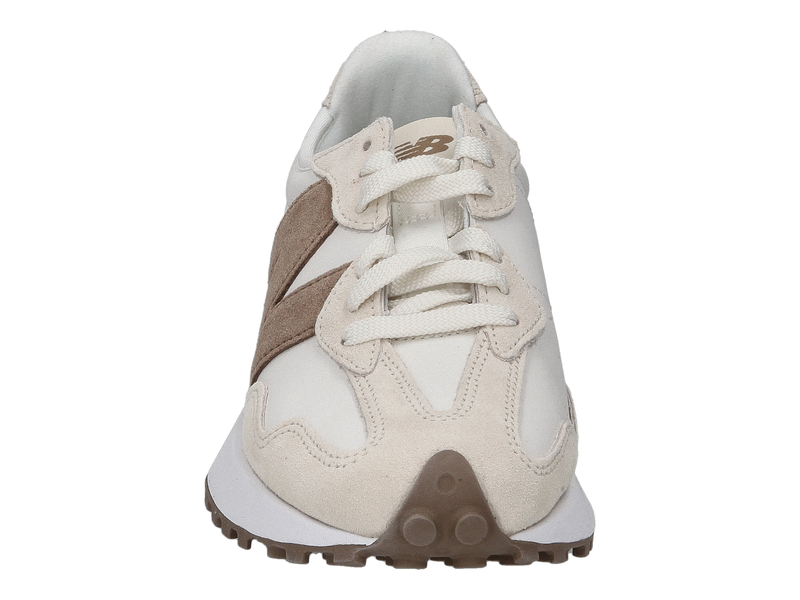 Voir le produit 'New Balance Baskets Beige' (en anglais) New Balance Baskets Beige