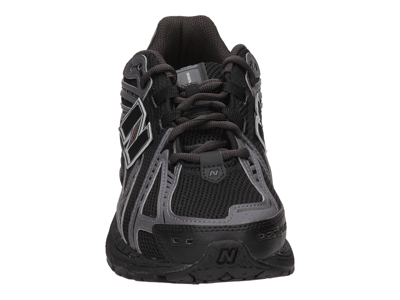 Voir le produit 'New Balance Baskets Noir' (en anglais) New Balance Baskets Noir