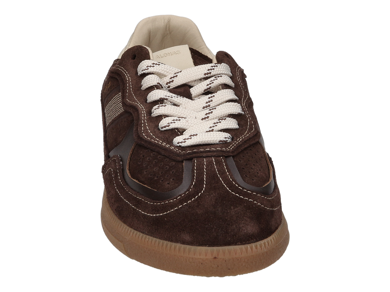 Voir le produit 'Alohas Baskets Brun' (en anglais) Alohas Baskets Brun
