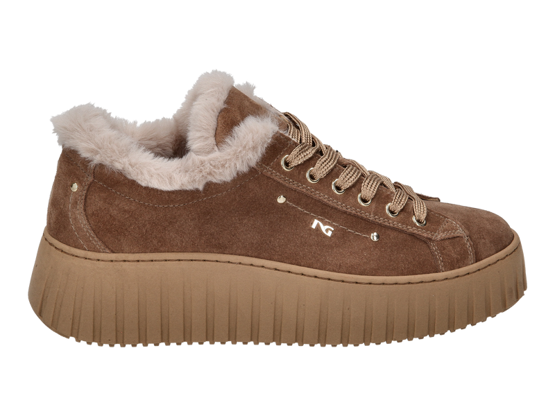Voir le produit 'Nero Giardini Baskets Beige' (en anglais) Nero Giardini Baskets Beige