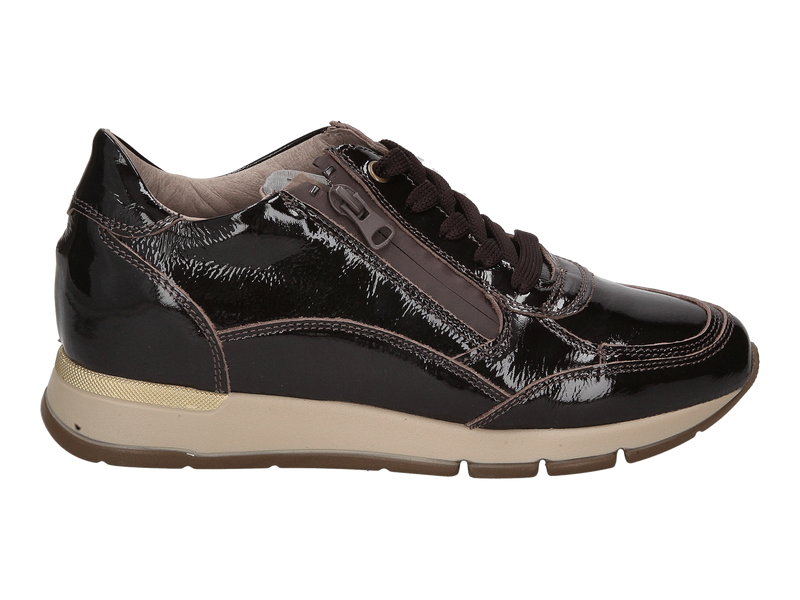 Voir le produit 'Dlsport Baskets Brun' (en anglais) Dlsport Baskets Brun