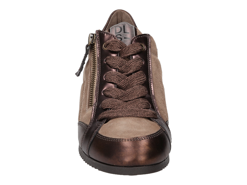 Voir le produit 'Dlsport Baskets Taupe' (en anglais) Dlsport Baskets Taupe