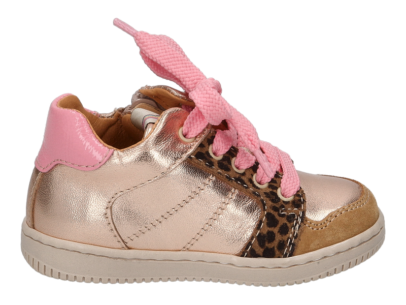 Voir le produit 'Romagnoli Baskets Rose' (en anglais) Romagnoli Baskets Rose