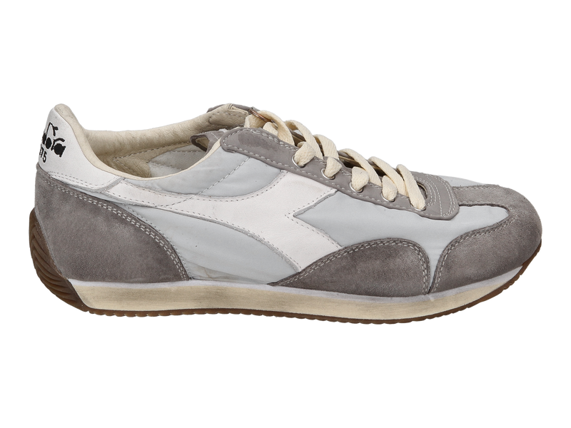 Voir le produit 'Diadora Heritage Baskets Bleu' (en anglais) Diadora Heritage Baskets Bleu