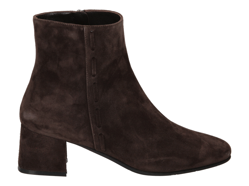 Voltan Boot With Heel Brown