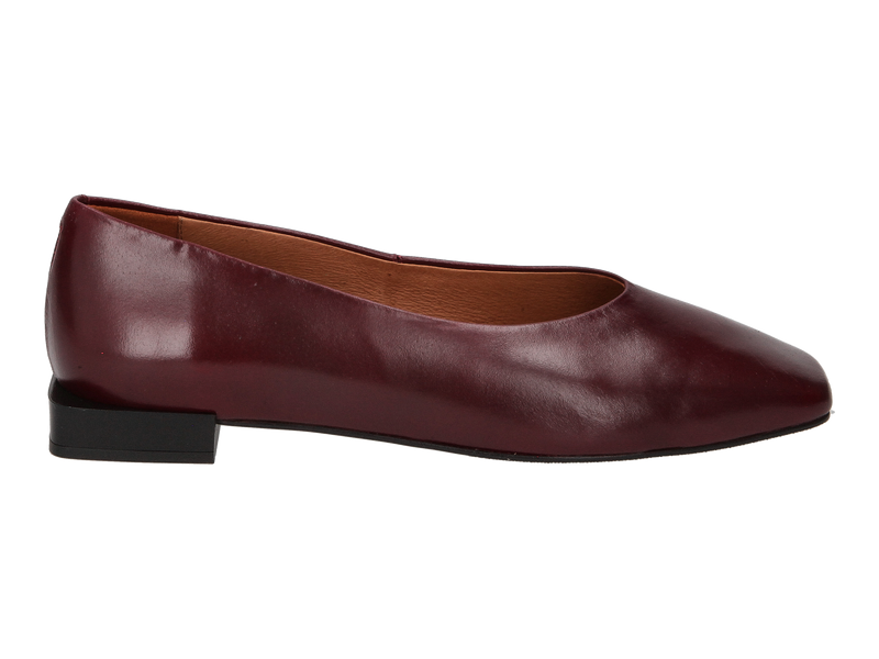 Voir le produit 'Angel Alarcon Ballerines Bordeaux' (en anglais) Angel Alarcon Ballerines Bordeaux