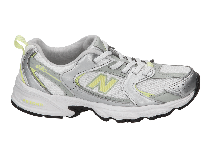 Voir le produit 'New Balance Baskets Argent' (en anglais) New Balance Baskets Argent