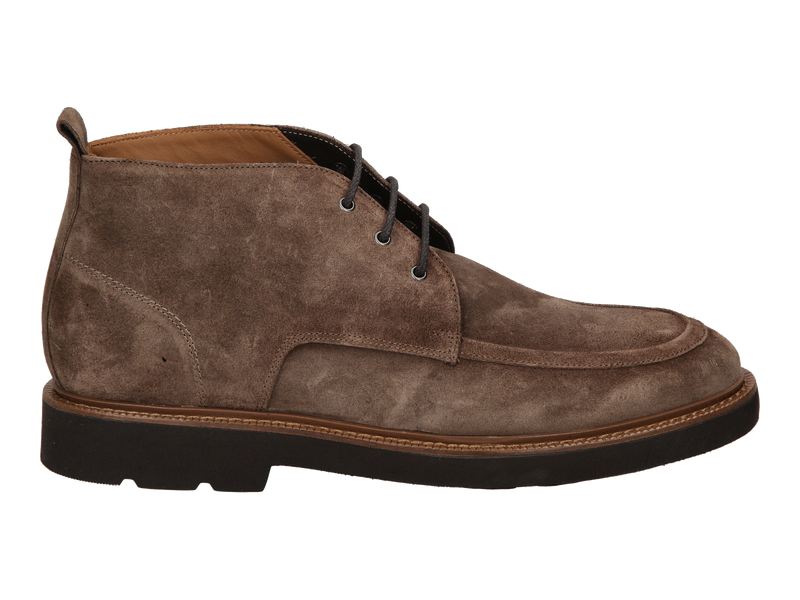 Voir le produit 'Giorgio Bottines Taupe' (en anglais) Giorgio Bottines Taupe