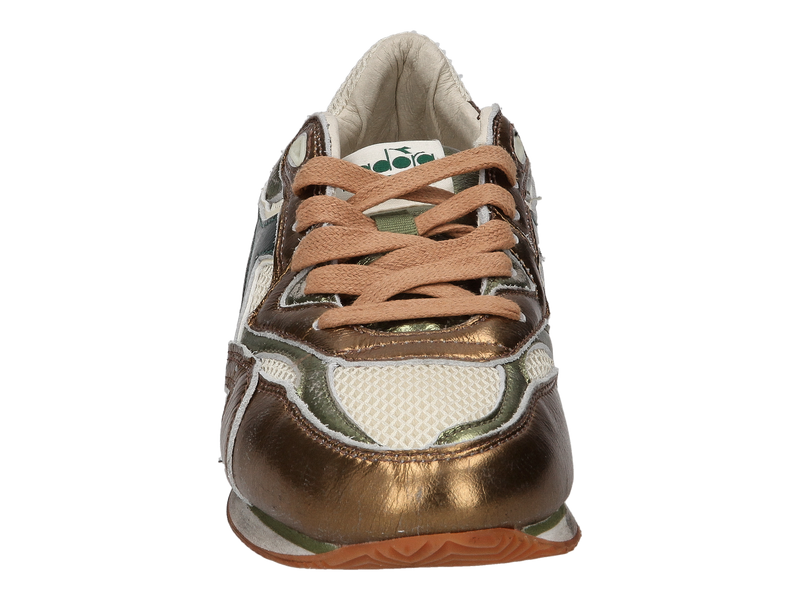 Bekijk product 'Diadora Heritage Sneakers Beige' Diadora Heritage Sneakers Beige