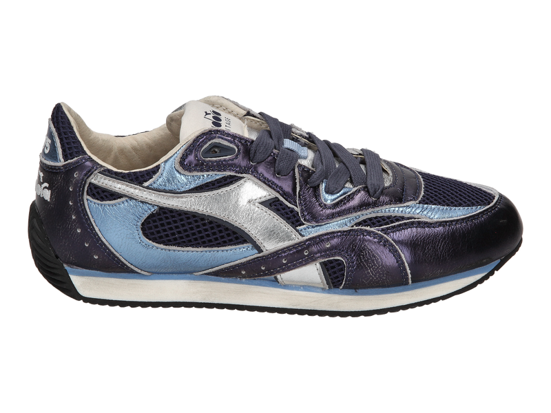 Bekijk product 'Diadora Heritage Sneakers Blauw' Diadora Heritage Sneakers Blauw