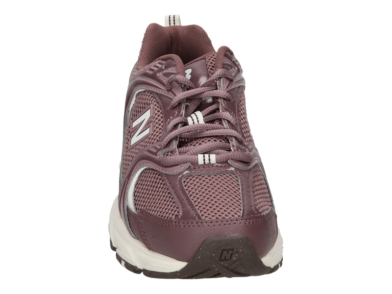 Voir le produit 'New Balance Baskets Bordeaux' (en anglais) New Balance Baskets Bordeaux