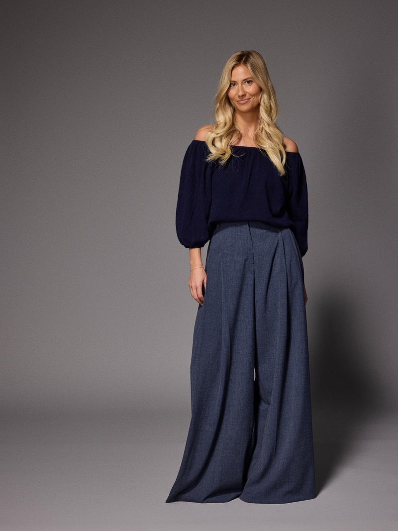 Voir le produit 'Lalotti Pantalons Bleu' (en anglais) Lalotti Pantalons Bleu
