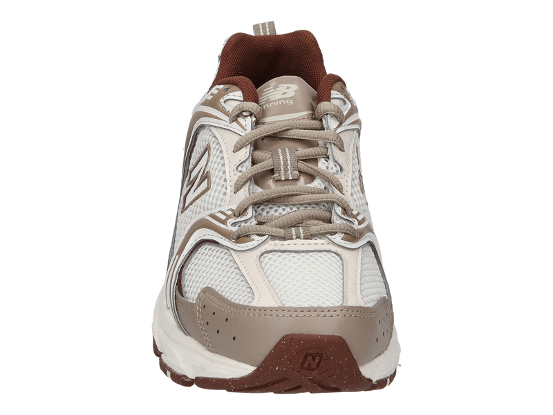 Voir le produit 'New Balance Baskets Beige' (en anglais) New Balance Baskets Beige