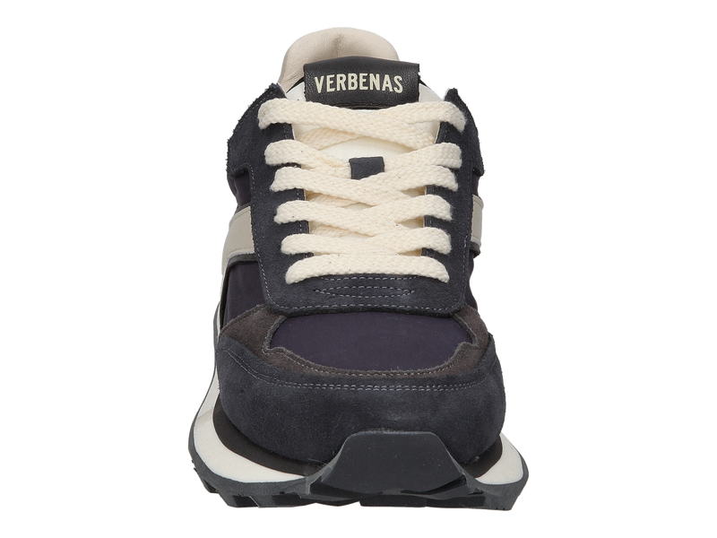 Voir le produit 'Verbenas Baskets Bleu' (en anglais) Verbenas Baskets Bleu