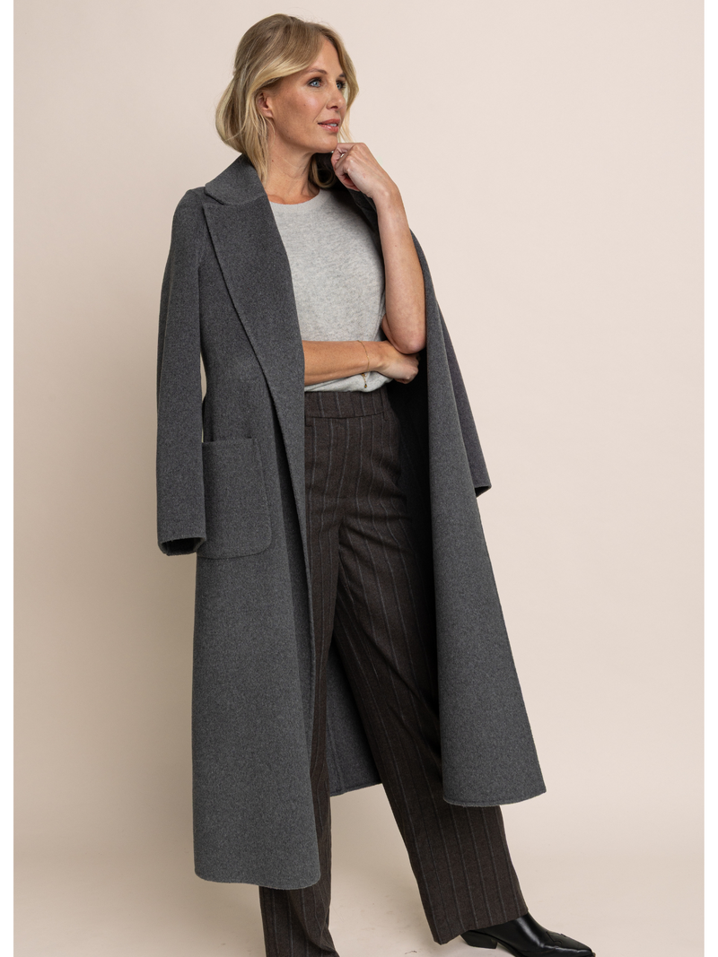 Voir le produit 'Ac By Annelien Coorevits Vestes Gris' (en anglais) Ac By Annelien Coorevits Vestes Gris