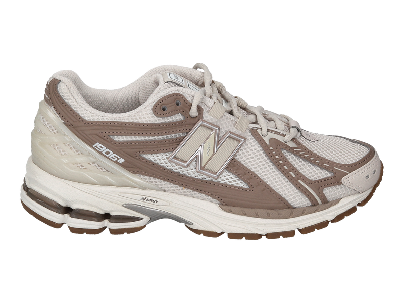 Voir le produit 'New Balance Baskets Beige' (en anglais) New Balance Baskets Beige