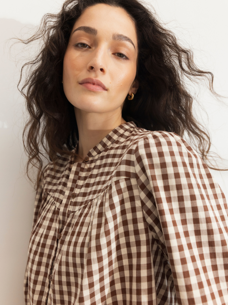 Voir le produit 'Camilla Pihl Blouses Brun' (en anglais) Camilla Pihl Blouses Brun