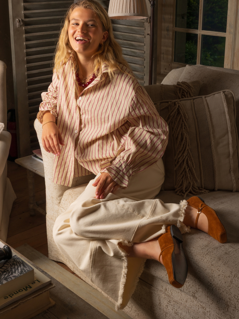 Voir le produit 'Black Rose Pantalons Off White' (en anglais) Black Rose Pantalons Off White