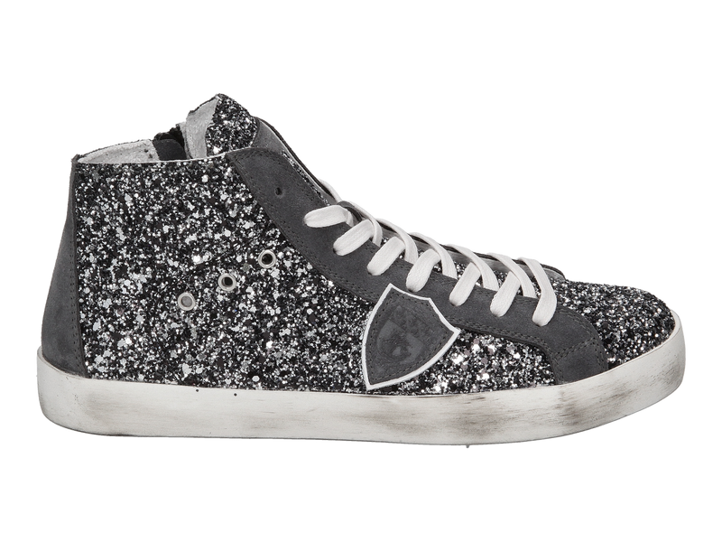 Voir le produit 'Philippe Model Baskets Gris' (en anglais) Philippe Model Baskets Gris