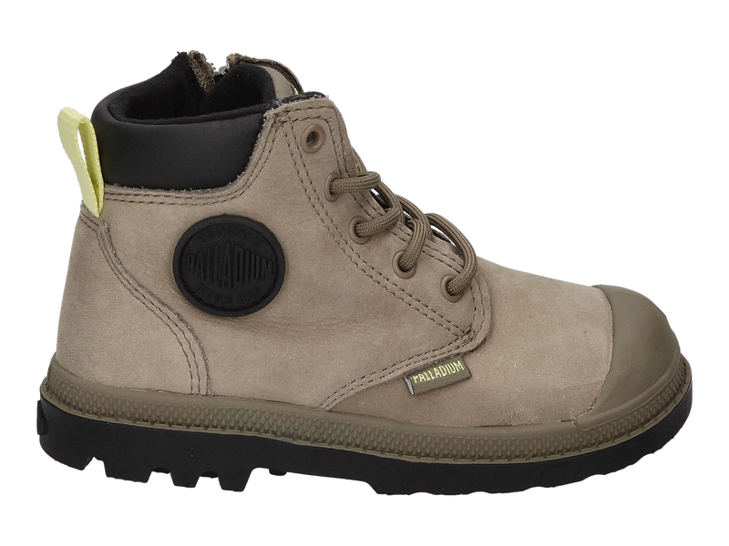 Voir le produit 'Palladium Bottines Kaki' (en anglais) Palladium Bottines Kaki