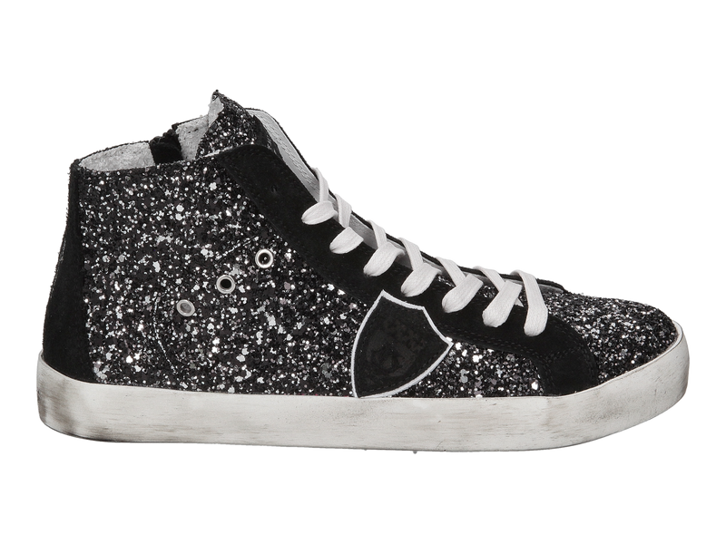 Voir le produit 'Philippe Model Baskets Noir' (en anglais) Philippe Model Baskets Noir