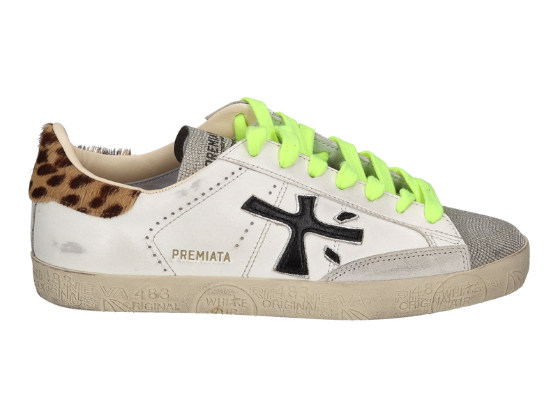 Bekijk product 'Premiata Sneakers Off White' Premiata Sneakers Off White