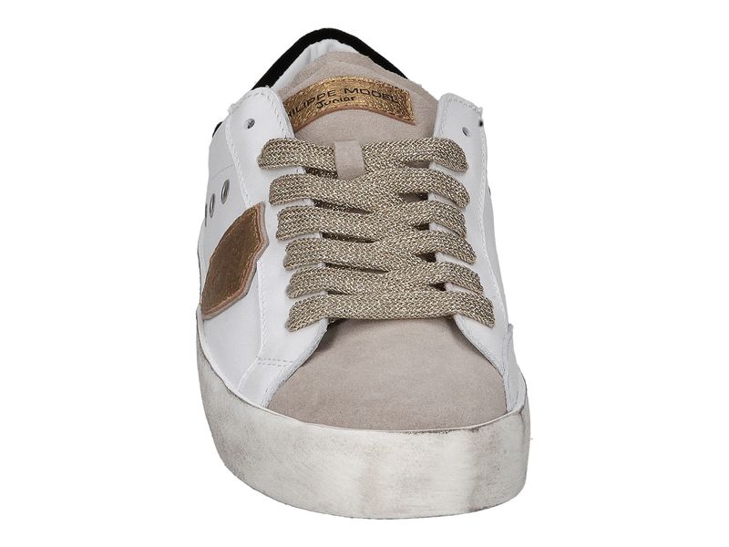Voir le produit 'Philippe Model Baskets Blanc' (en anglais) Philippe Model Baskets Blanc
