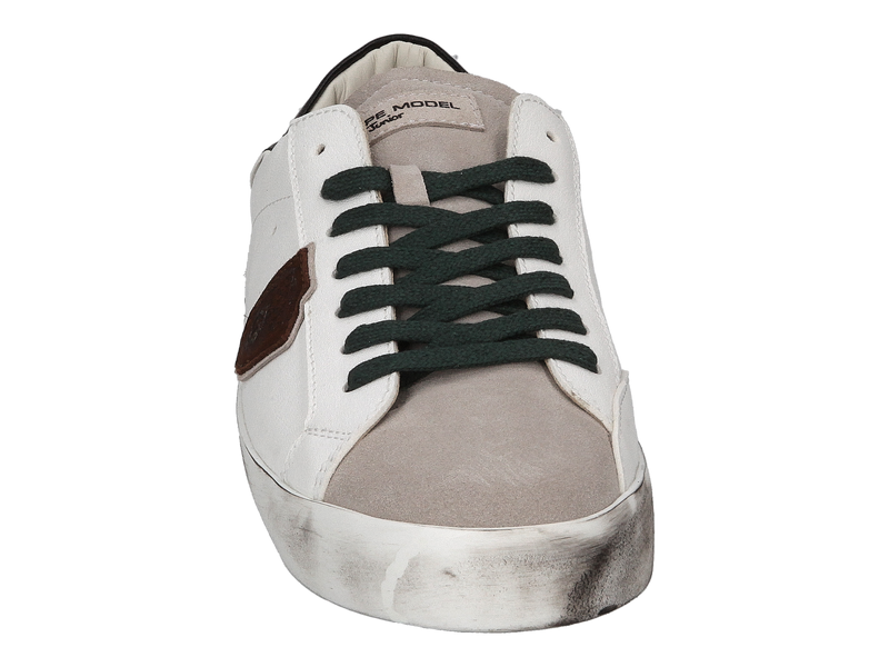 Voir le produit 'Philippe Model Baskets Blanc' (en anglais) Philippe Model Baskets Blanc