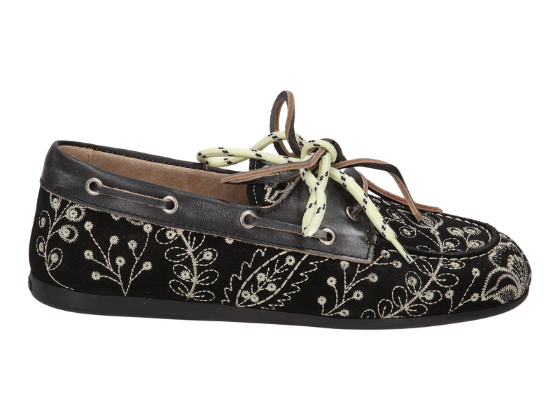 Voir le produit 'Posa Chaussures Bateau Noir' (en anglais) Posa Chaussures Bateau Noir