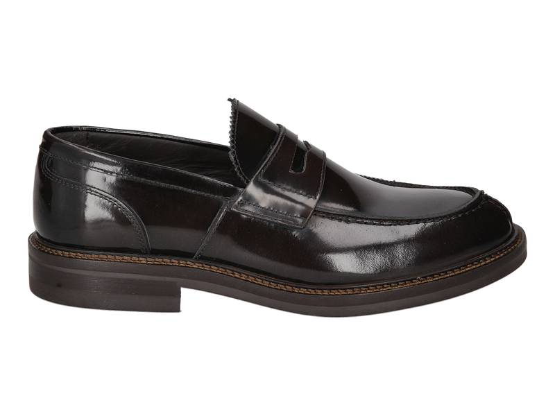 Bekijk product 'Dino Draghi Mocassins Bordeaux' Dino Draghi Mocassins Bordeaux